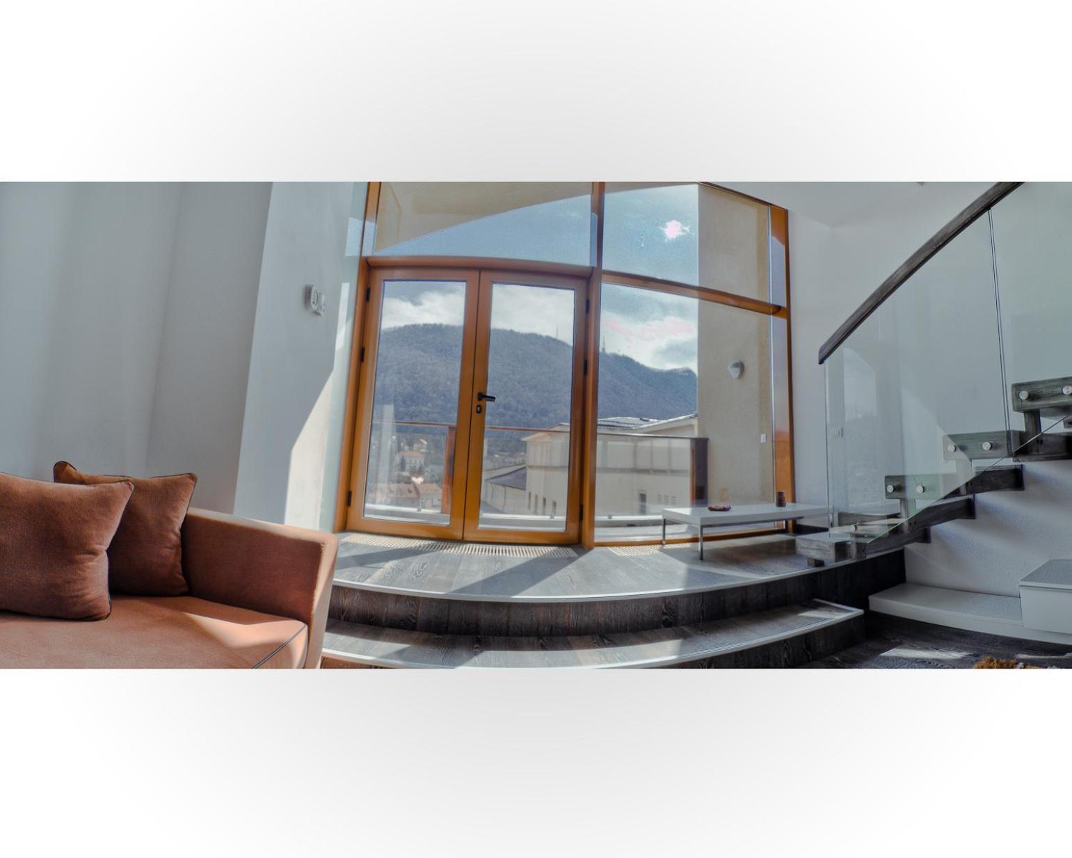 Apart Hotel Vlad Tepes Braşov Buitenkant foto
