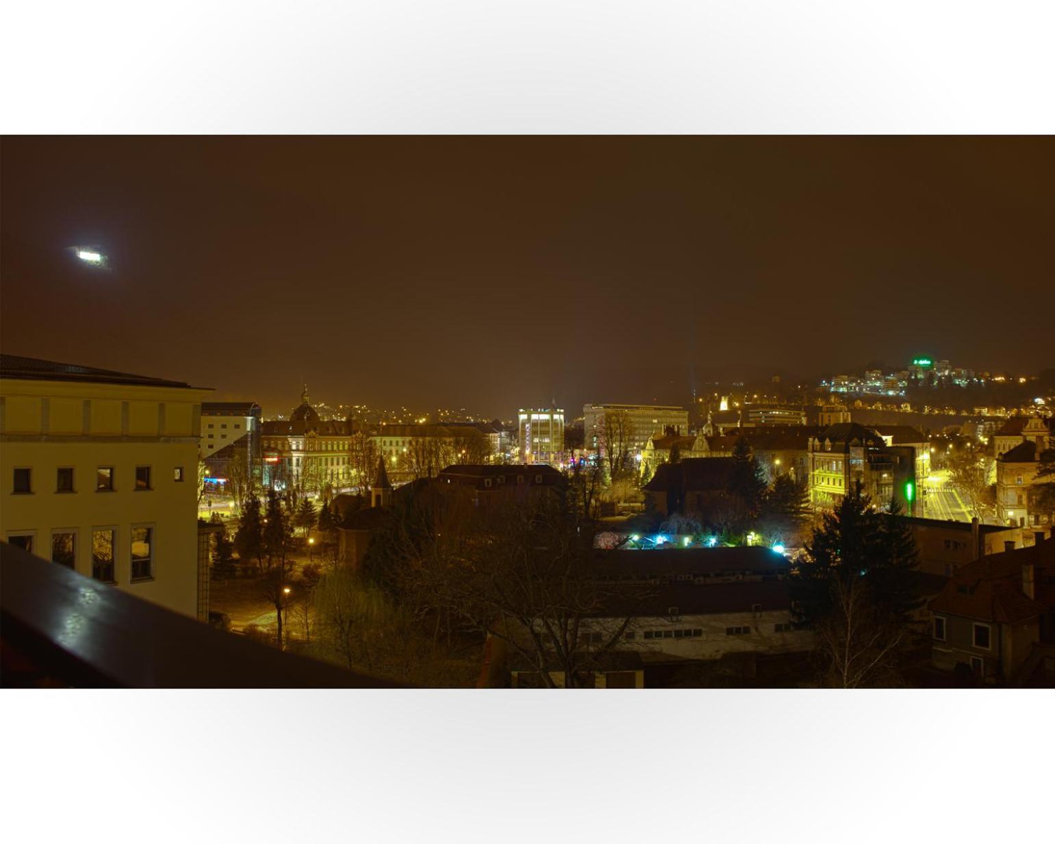 Apart Hotel Vlad Tepes Braşov Buitenkant foto