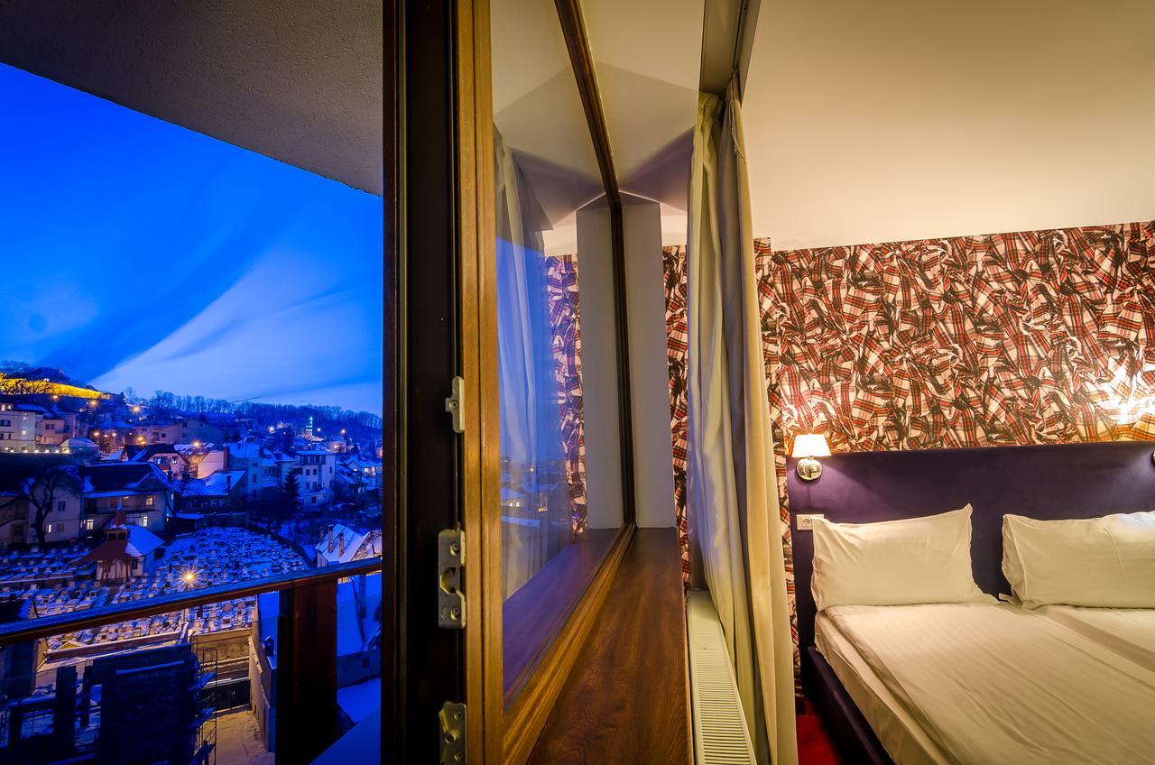 Apart Hotel Vlad Tepes Braşov Buitenkant foto
