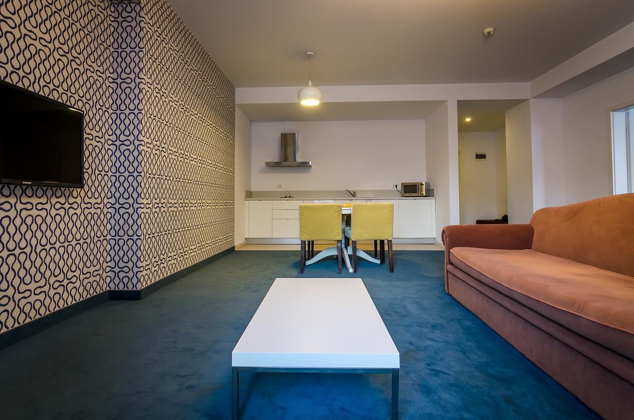 Apart Hotel Vlad Tepes Braşov Buitenkant foto